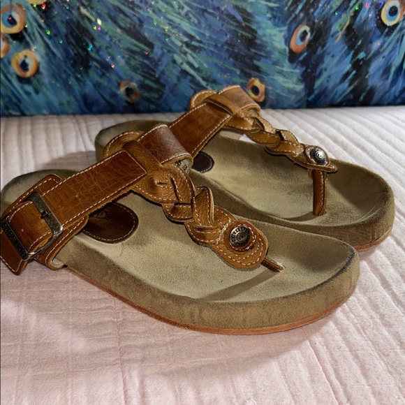 Freebird Athena Size 7 Leather Braided Thong Sandals - Picture 1 of 10